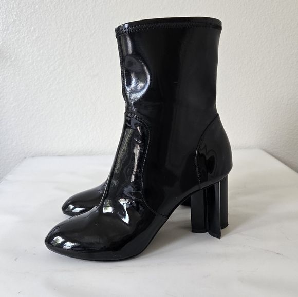 LOUIS VUITTON Silhouette Black Patent Ankle Sock Boots size 38.5 or US 8.5 - Picture 1 of 16